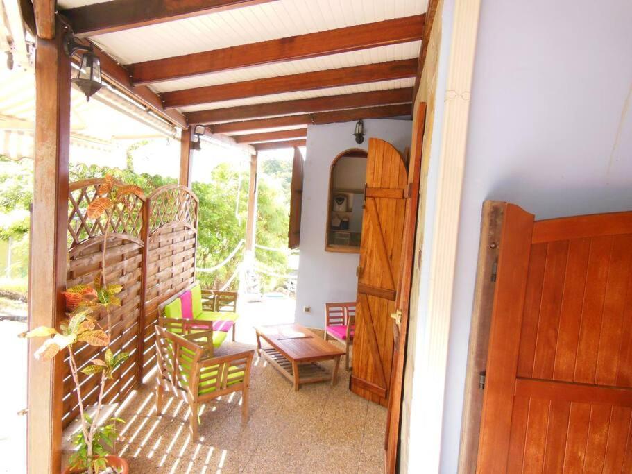 Maison Situee Dans Un Petit Village De Pecheur Le Carbet Exterior foto